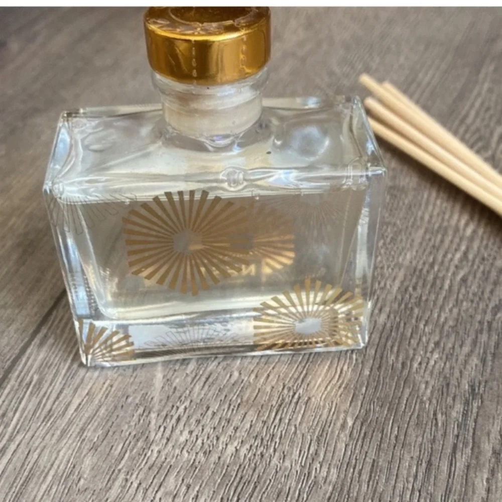 Nest Fragrances New York Birchwood Pine Small Diffuser 1.3 oz New sealed No Box